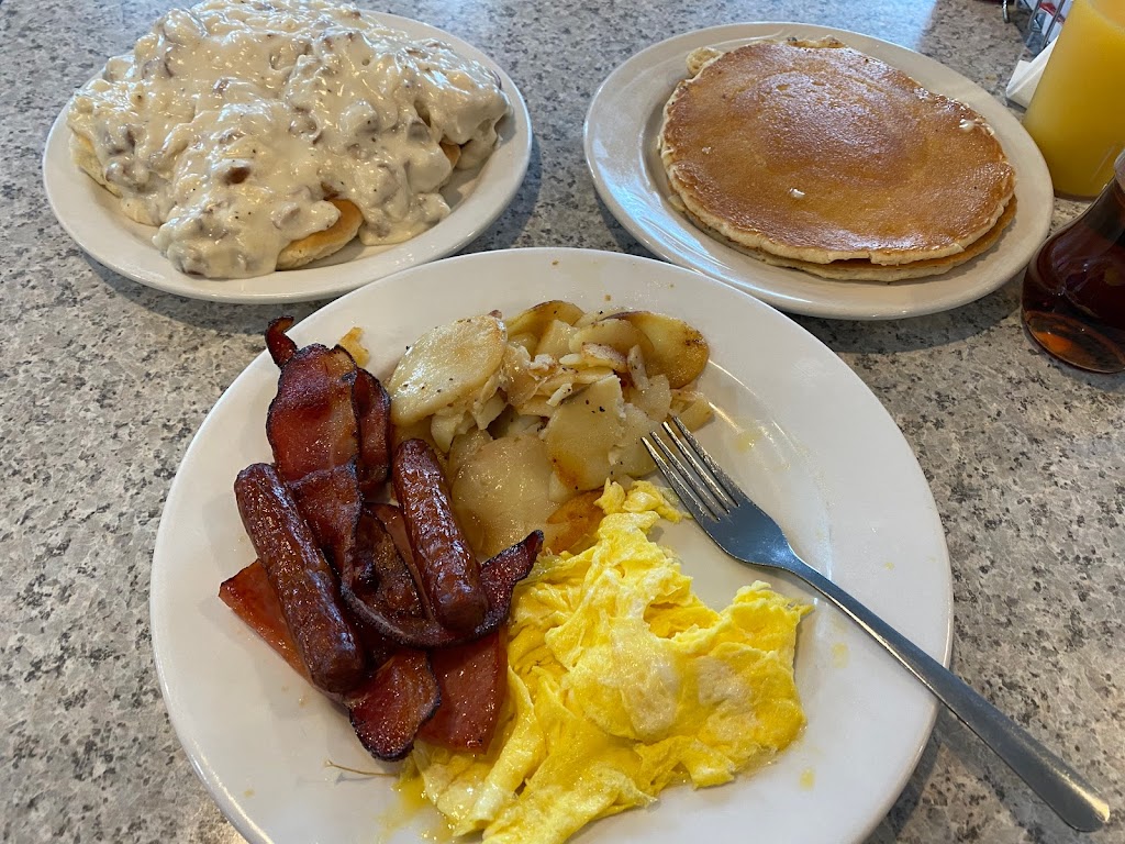 Southern Pancake & Waffle House | 1605 Richmond Rd, Williamsburg, VA 23185, USA | Phone: (757) 220-5542