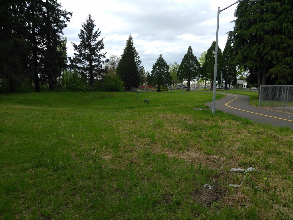 Oak Tree Park | &, S 74th St & S Cedar St, Tacoma, WA 98409 | Phone: (253) 305-1000