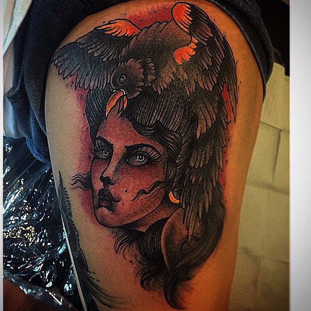 Queens Gold Tattoo | 1310 7th St, Sanger, CA 93657, USA | Phone: (559) 430-9342