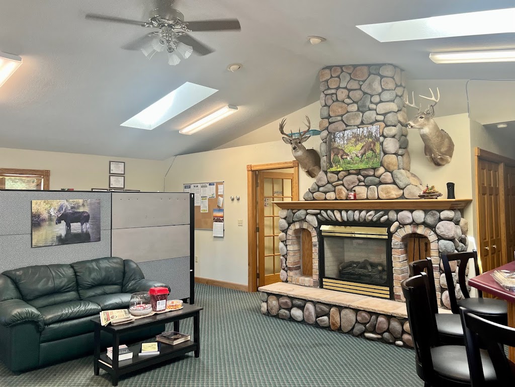 Art Anderson Realty | 141 W 1st Ave, Luck, WI 54853, USA | Phone: (715) 472-2215