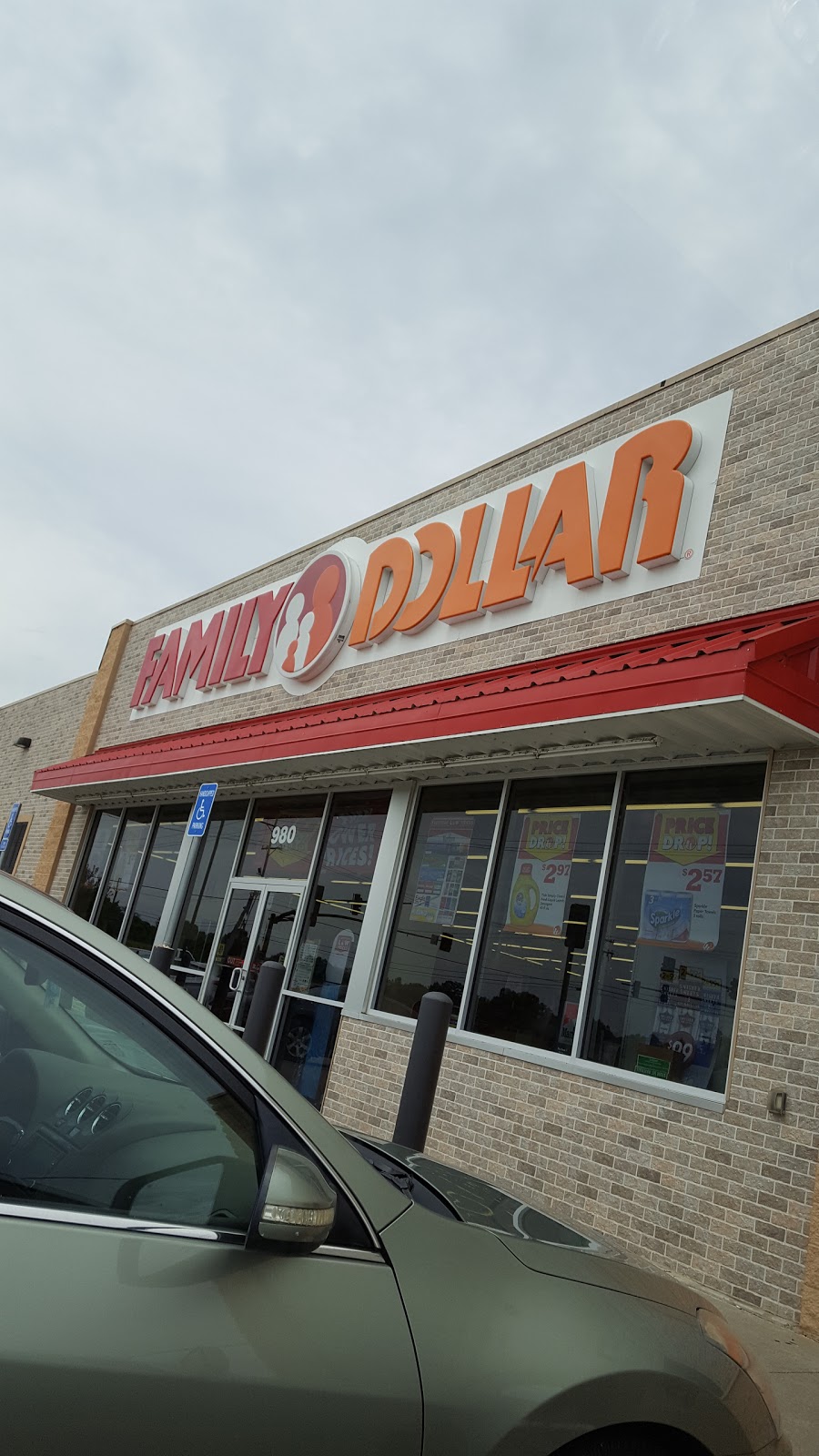 Family Dollar | 980 Church Rd W, Southaven, MS 38671, USA | Phone: (662) 253-6973