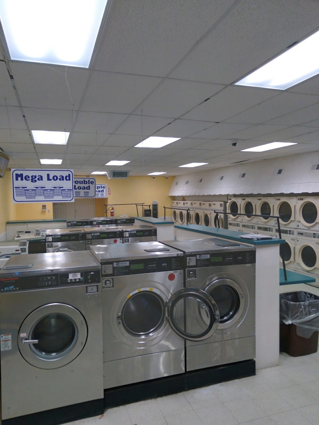 WashCo Laundry | 101 Main St, White Bluff, TN 37187, USA | Phone: (615) 852-6413