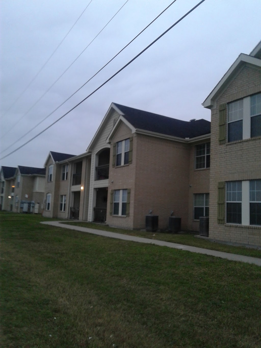 Kings Crossing Apartments | 1505 E Corral Ave, Kingsville, TX 78363, USA | Phone: (361) 592-7128