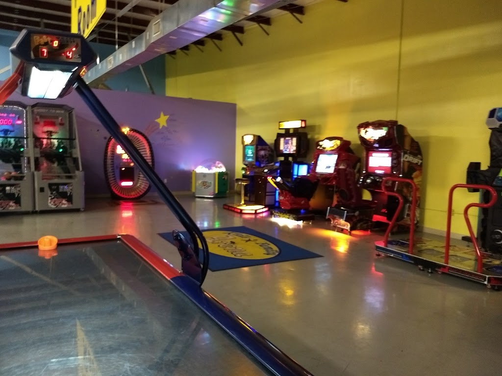 Kids & Family Arena | 813 Florida St # H, Mandeville, LA 70448, USA | Phone: (985) 626-1414