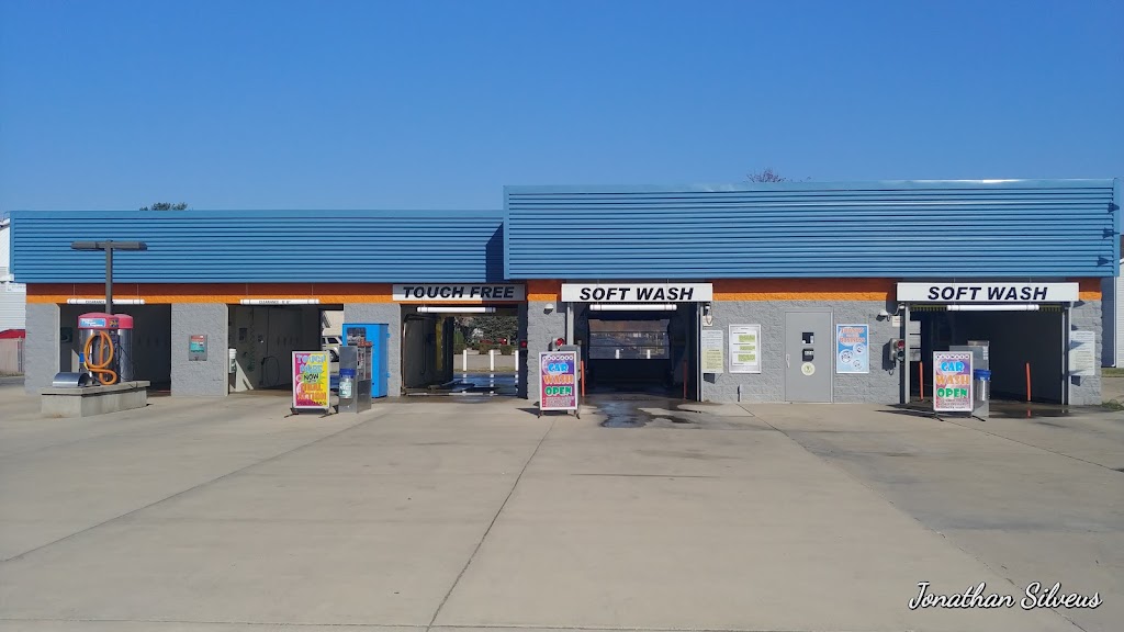 Baywash Auto Wash | 171 E St Louis Ave, East Alton, IL 62024 | Phone: (800) 580-8827