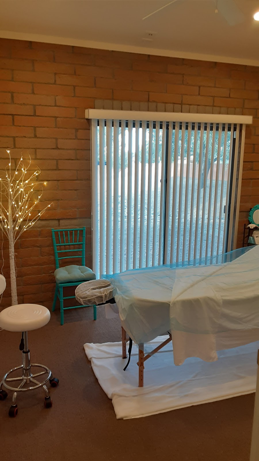 Quiet Waters Maternity Spa & Wellness Center, PLLC | 1405 N Dobson Rd Suite 1 & 3, Chandler, AZ 85224 | Phone: (480) 572-1224