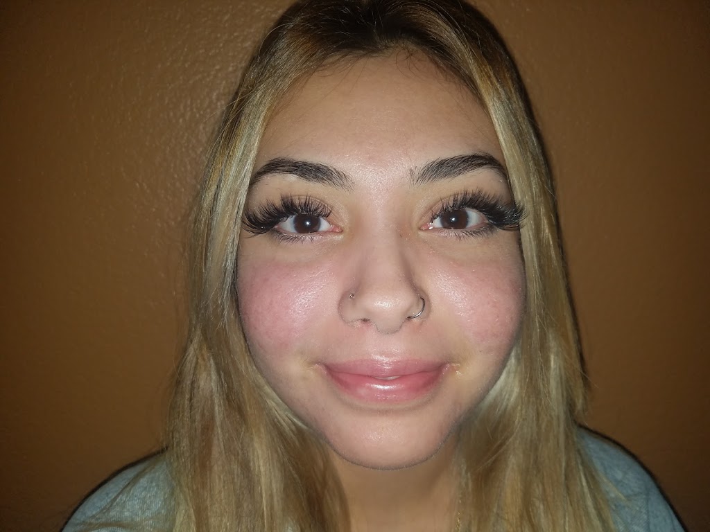 FineLines Eyelash Extensions & Image Skincare | 6750 W Thunderbird Rd B-104#3, Peoria, AZ 85381, USA | Phone: (602) 525-9549