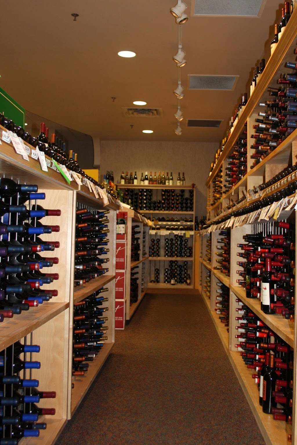 Edina Liquor - Grandview | 5013 Vernon Ave S, Edina, MN 55436, USA | Phone: (952) 903-5740