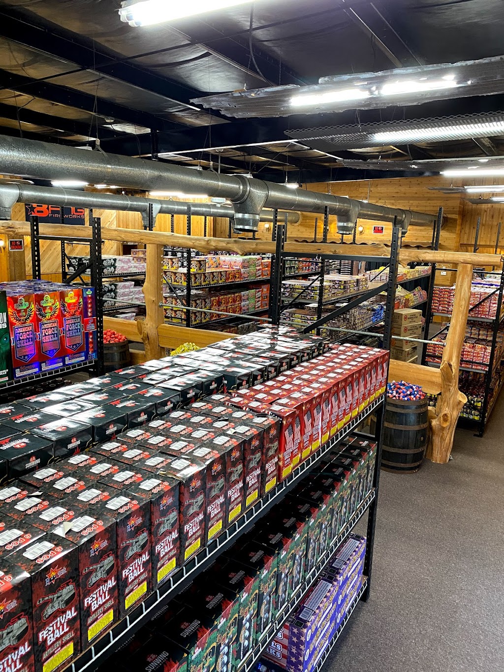 Big Bang Fireworks Leesburg Superstore Open Year Round | 1135 North Blvd E, Leesburg, FL 34748, USA | Phone: (888) 975-2264