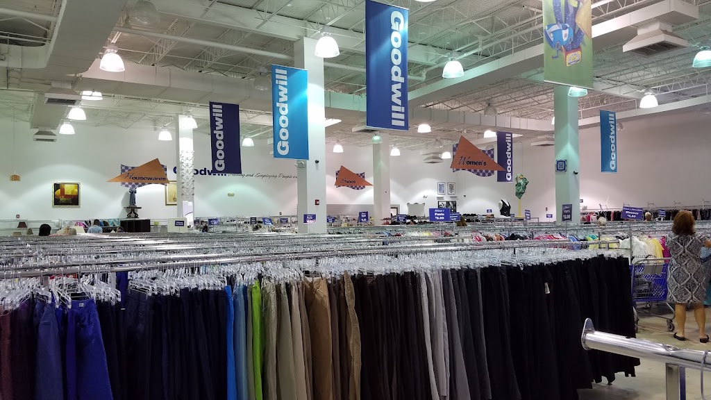 Goodwill - Hallandale | 3149 W Hallandale Beach Blvd, Hallandale Beach, FL 33009, USA | Phone: (954) 989-2405