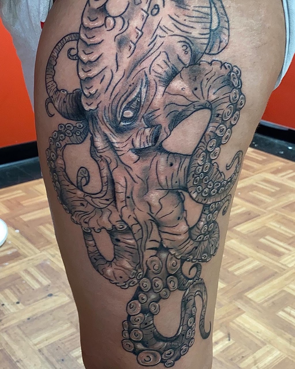 Magic City Tattoo Company | 1139 Wooster Rd W, Barberton, OH 44203, USA | Phone: (234) 525-0377