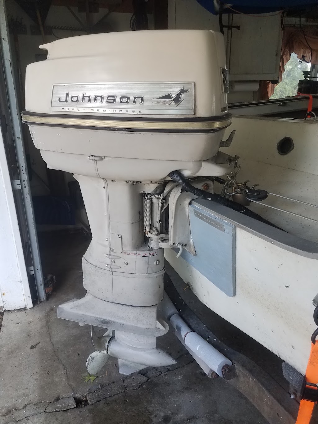 Lockemans Hardware & Boats | 7630 W Jefferson Ave, Detroit, MI 48209, USA | Phone: (313) 842-0268