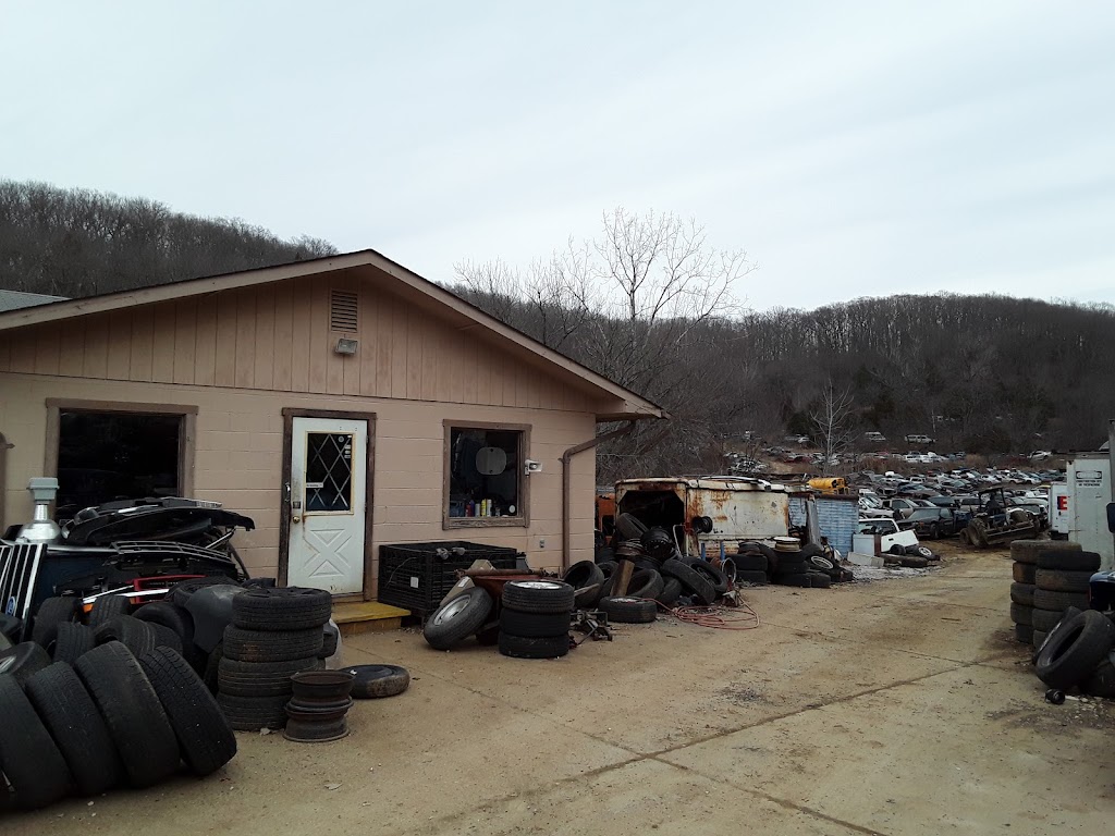 Fenton Auto Salvage | 6650 Treasure Dr, House Springs, MO 63051, USA | Phone: (636) 375-5336