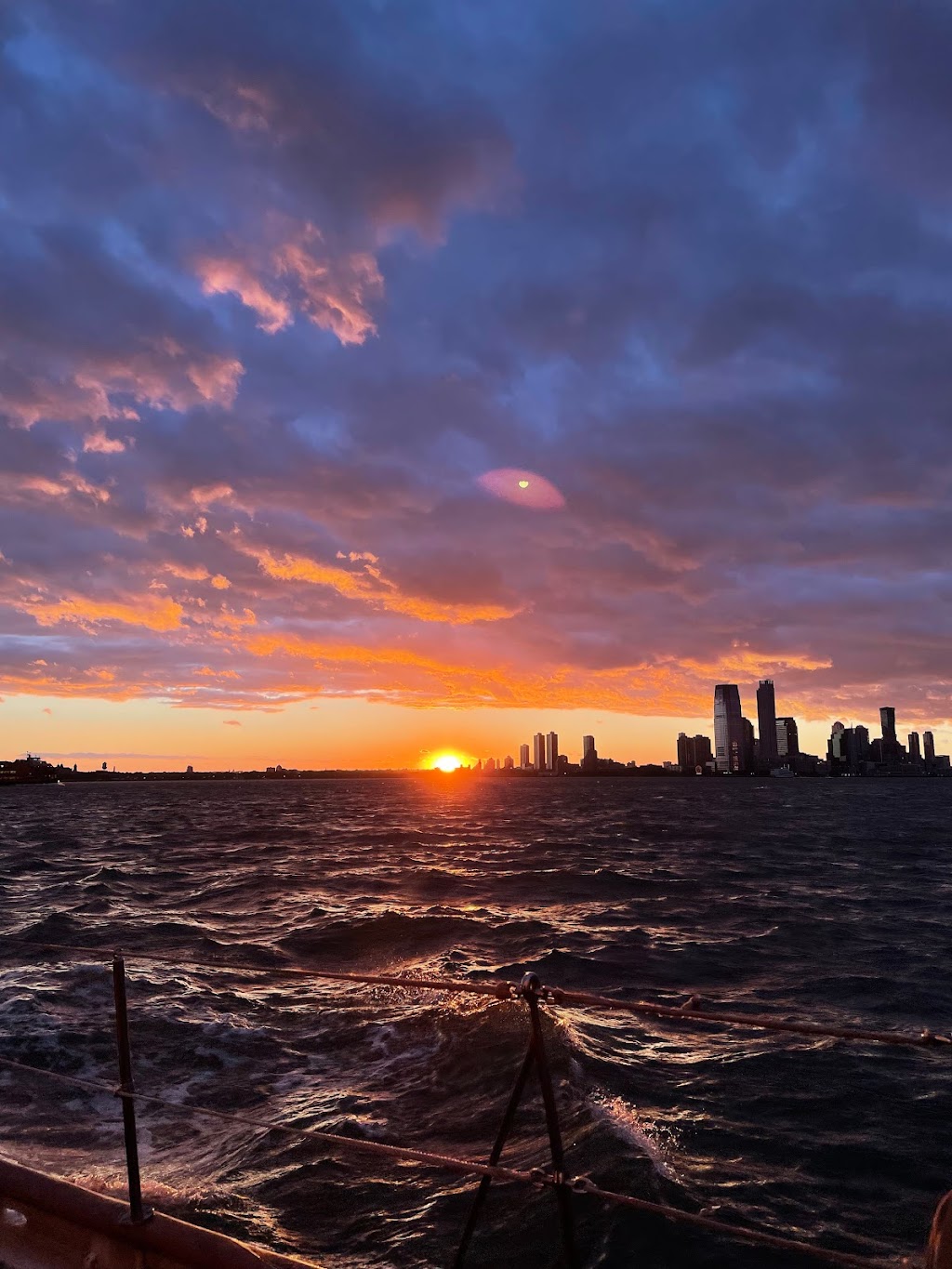 Shearwater Classic Schooner | North Cove Marina at Brookfield Place, New York, NY 10280, USA | Phone: (212) 619-6900