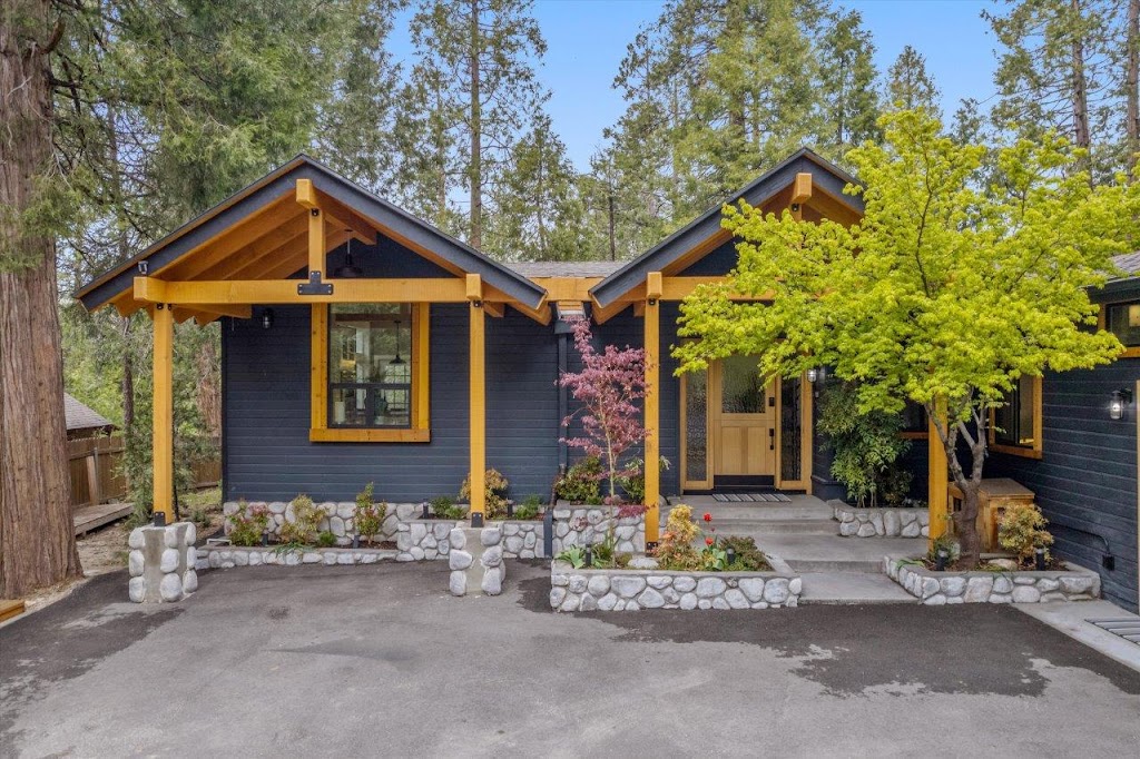 7 Pines Creekside | 54380 S Circle Dr, Idyllwild-Pine Cove, CA 92549, USA | Phone: (951) 663-0527