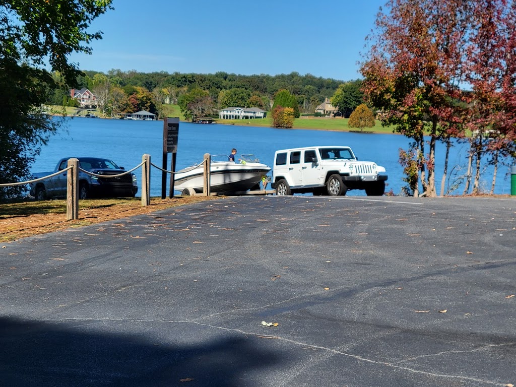 Young Deer Boat Ramp | 7300 Heard Rd, Cumming, GA 30041, USA | Phone: (770) 781-2215
