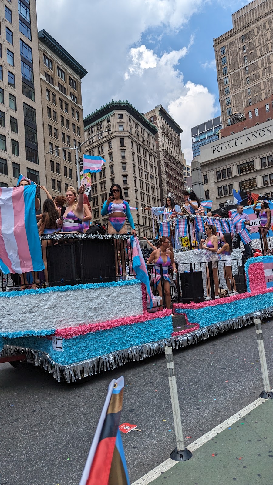 Grey Advertising | 200 5th Ave, New York, NY 10010, USA | Phone: (212) 546-2000