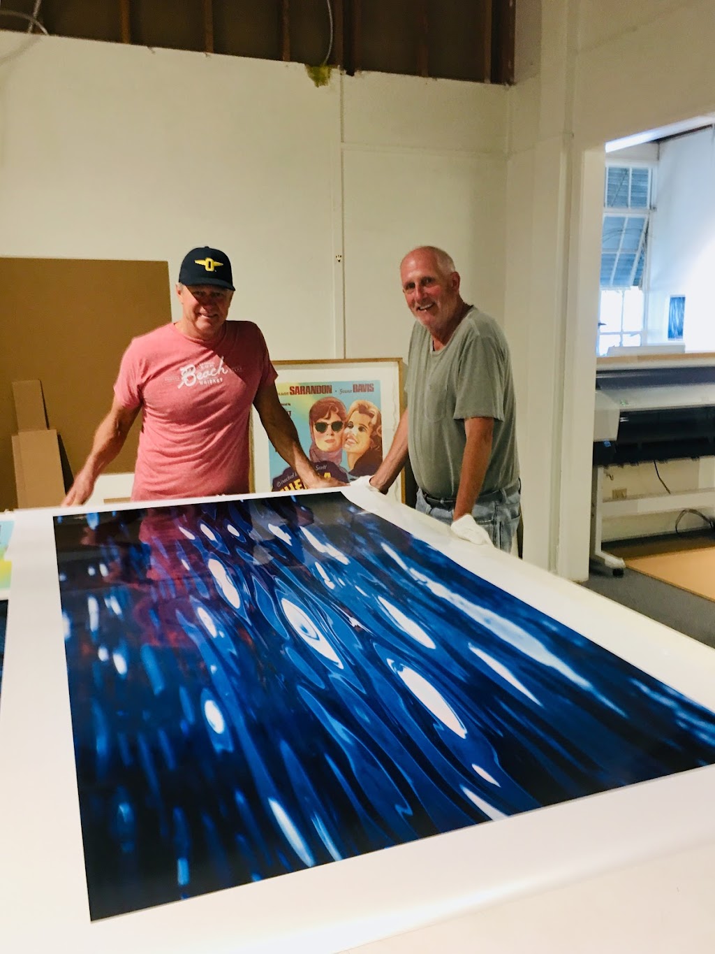 Angeles Press | 3200 Airport Ave Suite #1, Santa Monica, CA 90405, USA | Phone: (310) 804-9253