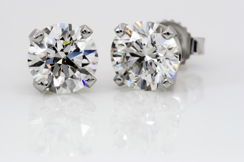 Diamond Jewelry & Loan | 6429, 7575 Pearl Rd, Cleveland, OH 44130, USA | Phone: (440) 826-1111