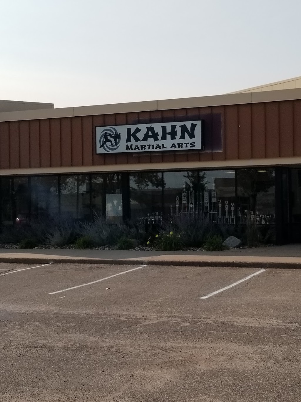 Kahn Martial Arts | 1850 Weir Dr Suite 4, Woodbury, MN 55125, USA | Phone: (763) 501-1705