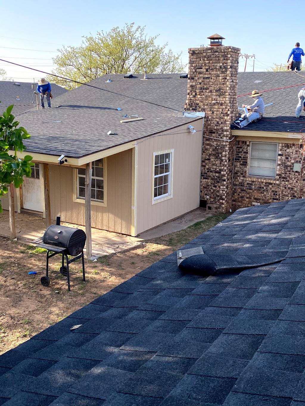 Fox Roofing & Construction LLC | 350 Thomas Rd, Springtown, TX 76082, USA | Phone: (817) 454-4750