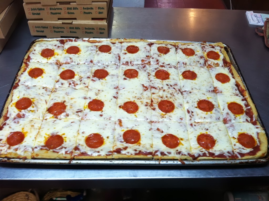 Boscos Pizza | 1835 St Clair Ave, East Liverpool, OH 43920, USA | Phone: (330) 385-4976