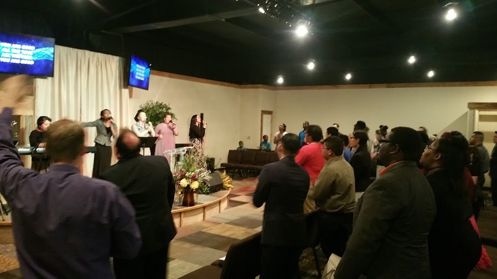 New Life Church of Hutto | 3900 E Palm Valley Blvd, Round Rock, TX 78665, USA | Phone: (833) 488-8689