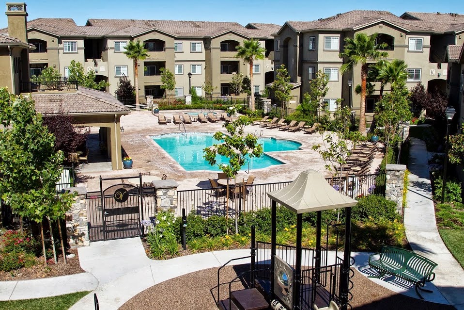 The Villas at Villaggio | 2929 Floyd Ave, Modesto, CA 95355, USA | Phone: (209) 577-4663