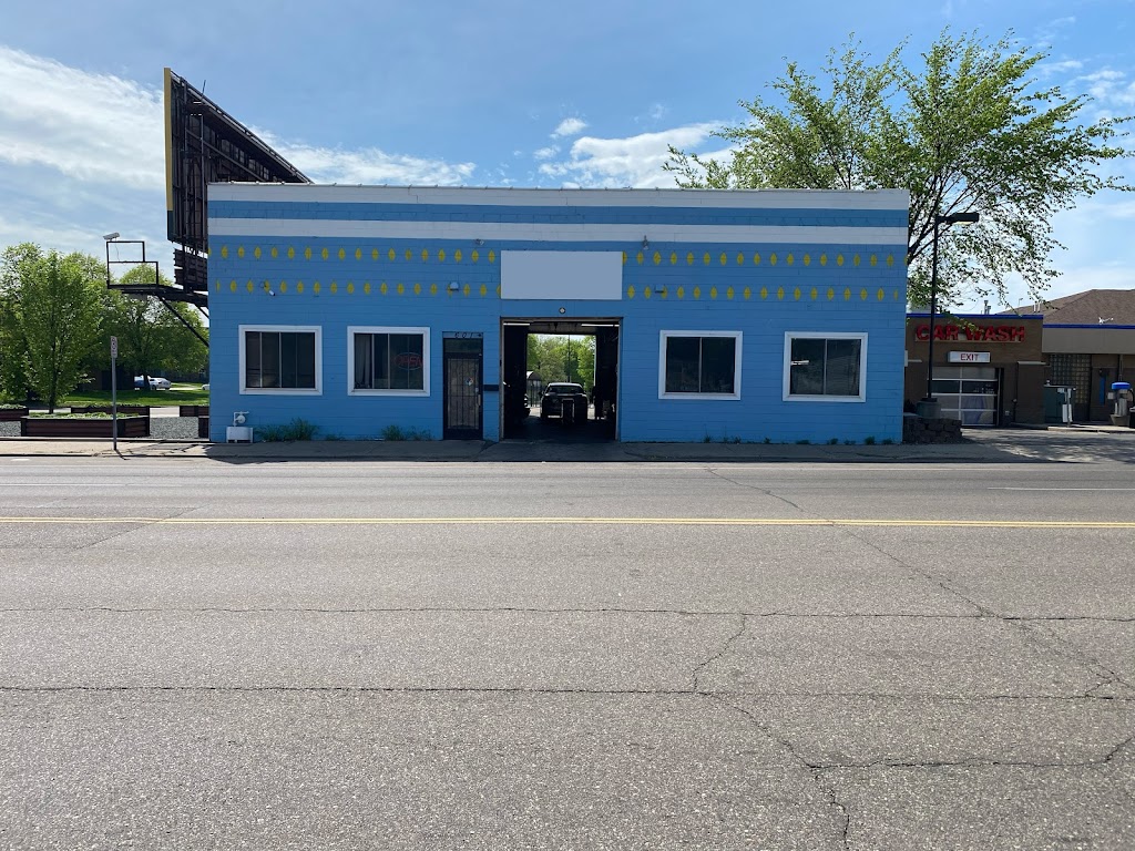 Fredy Auto Repair | 601 Rice St, St Paul, MN 55103, USA | Phone: (651) 793-6095