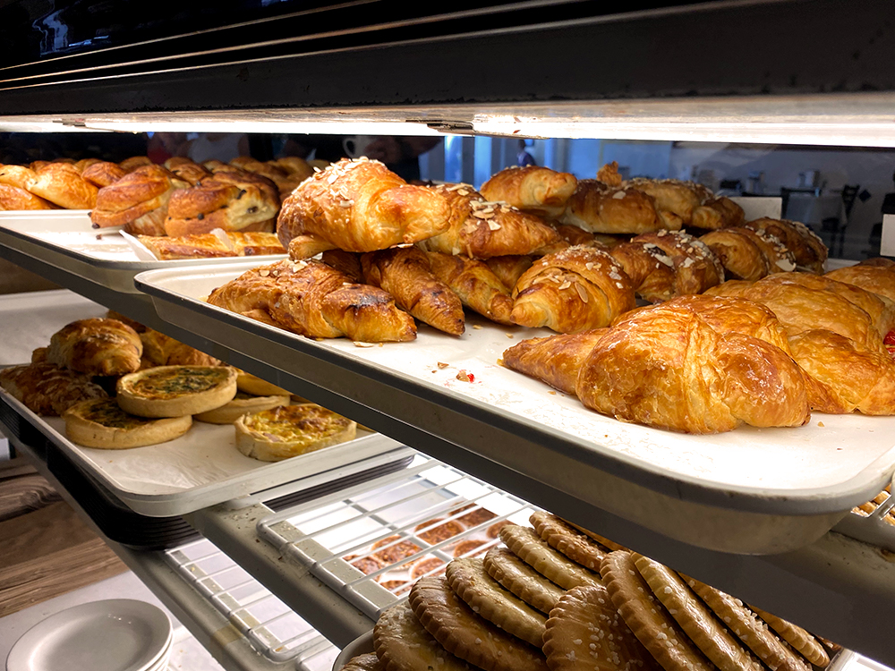 Croissant DOr Patisserie | 617 Ursulines Ave, New Orleans, LA 70116, USA | Phone: (504) 524-4663