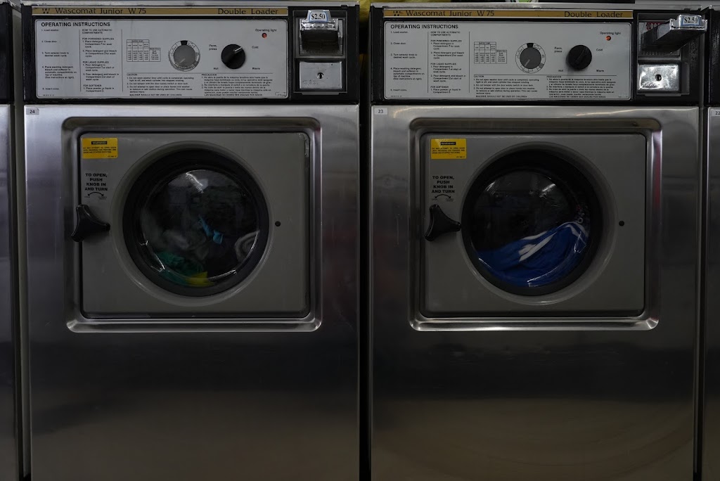 R7 Laundry | 369 Cesar E Chavez Ave, Pontiac, MI 48342, USA | Phone: (248) 481-8725