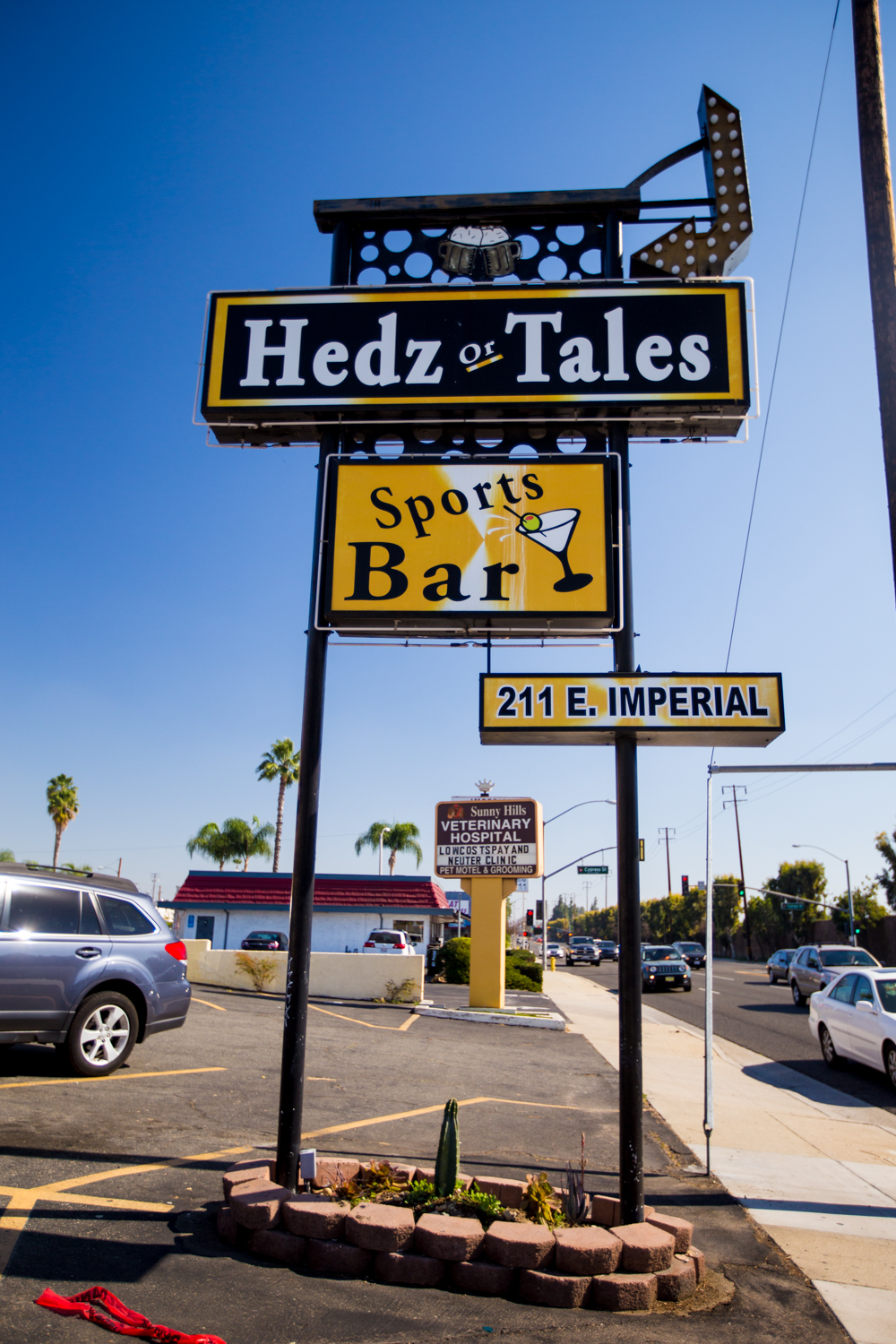 Hedz Or Tales Sports Bar | 211 E Imperial Hwy, La Habra, CA 90631 | Phone: (714) 526-3132