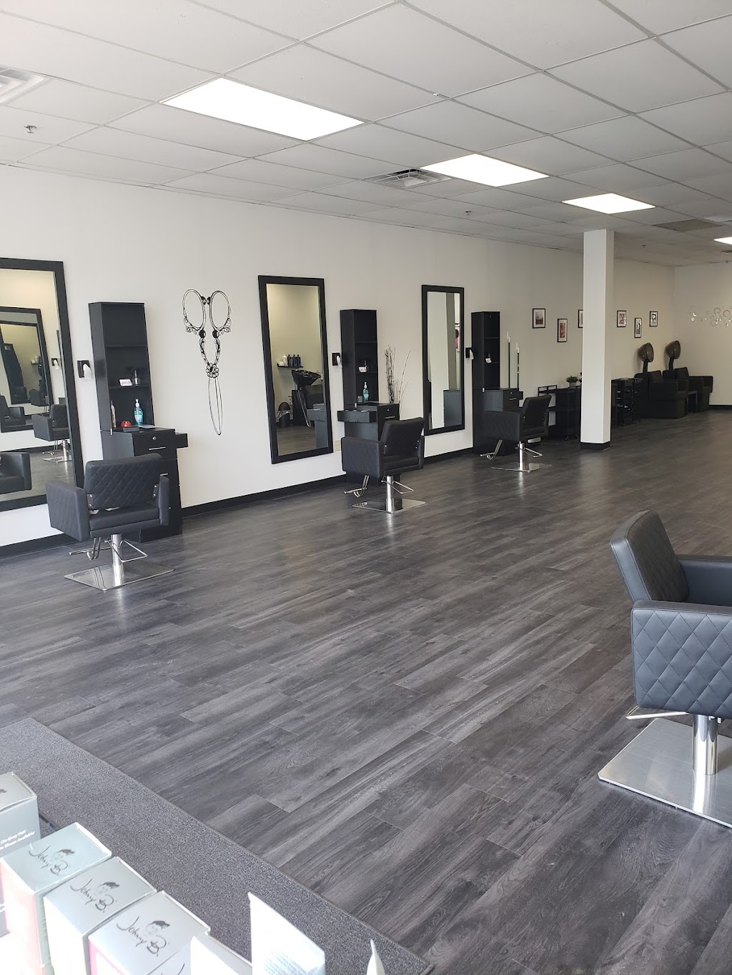 Mollis Hair Lab | 1761 E Ohio Pike, Amelia, OH 45102 | Phone: (513) 718-8178