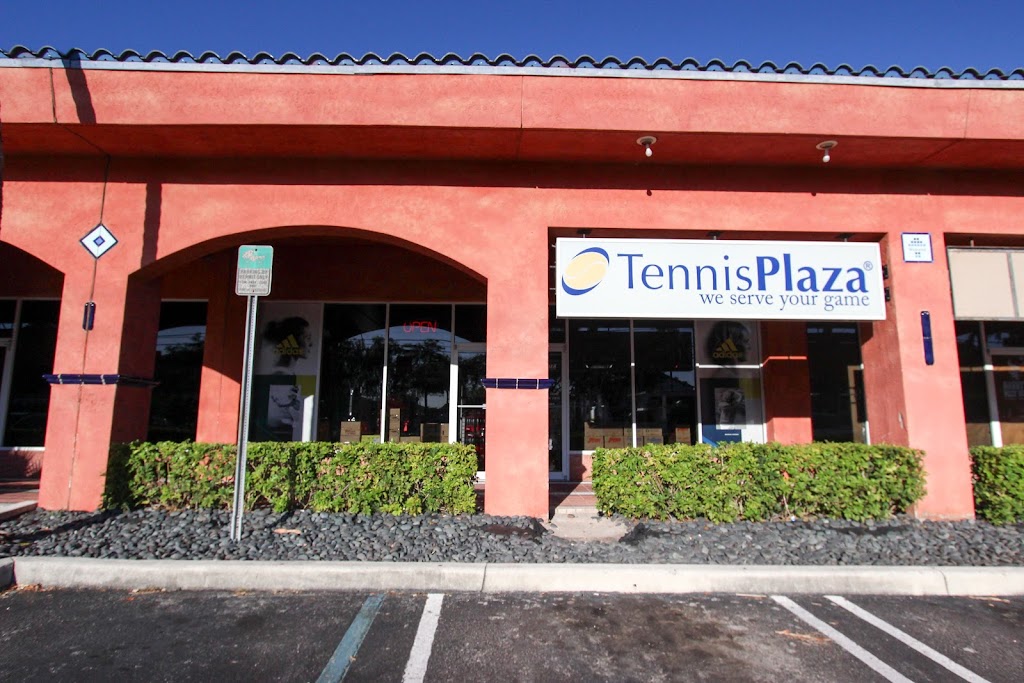 Tennis Plaza | 2600 NW 87th Ave #11, Doral, FL 33172, USA | Phone: (305) 234-9375