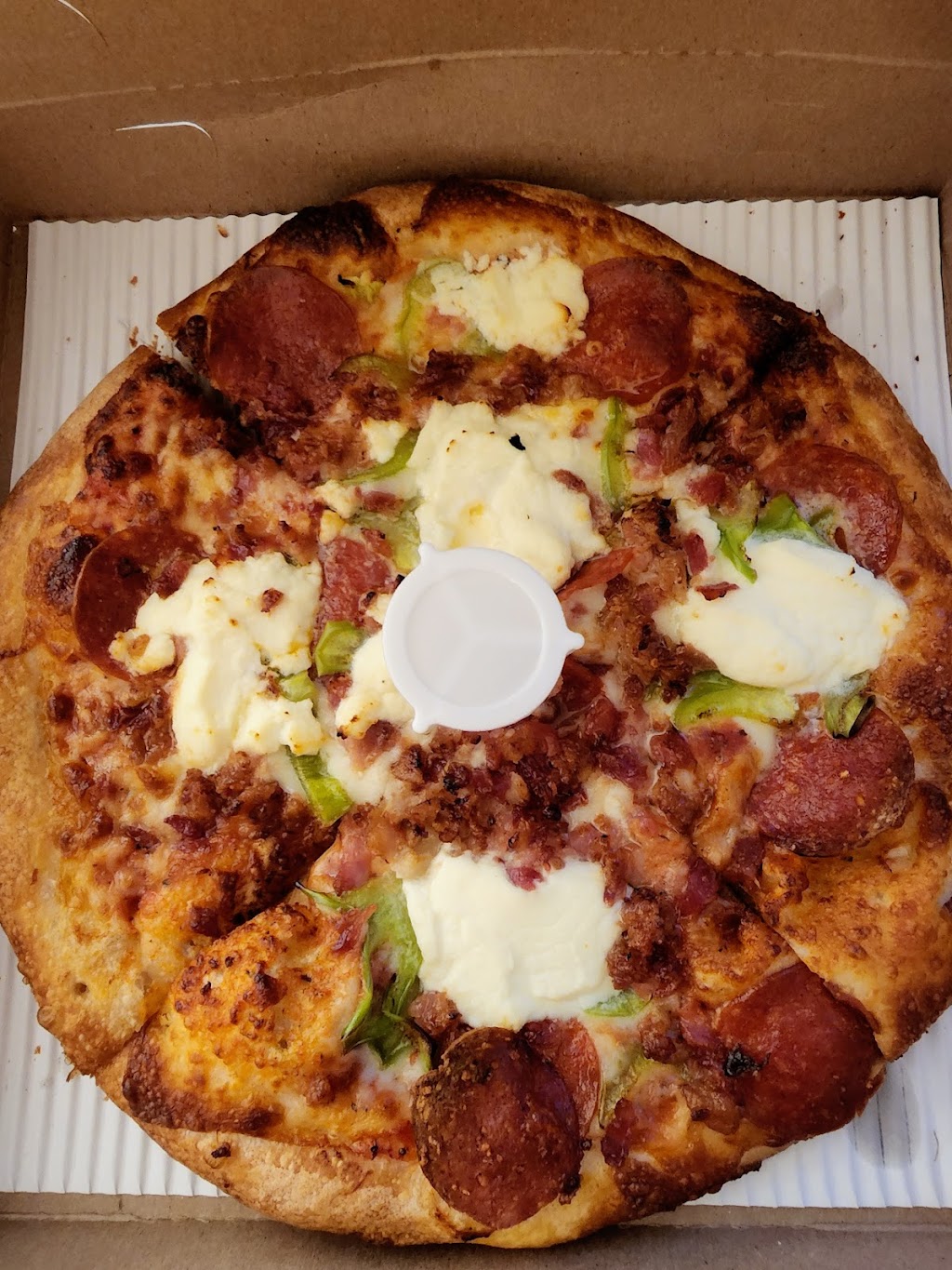 Ameci Pizza Kitchen | 240 N Glenoaks Blvd, Burbank, CA 91502, USA | Phone: (818) 846-5200
