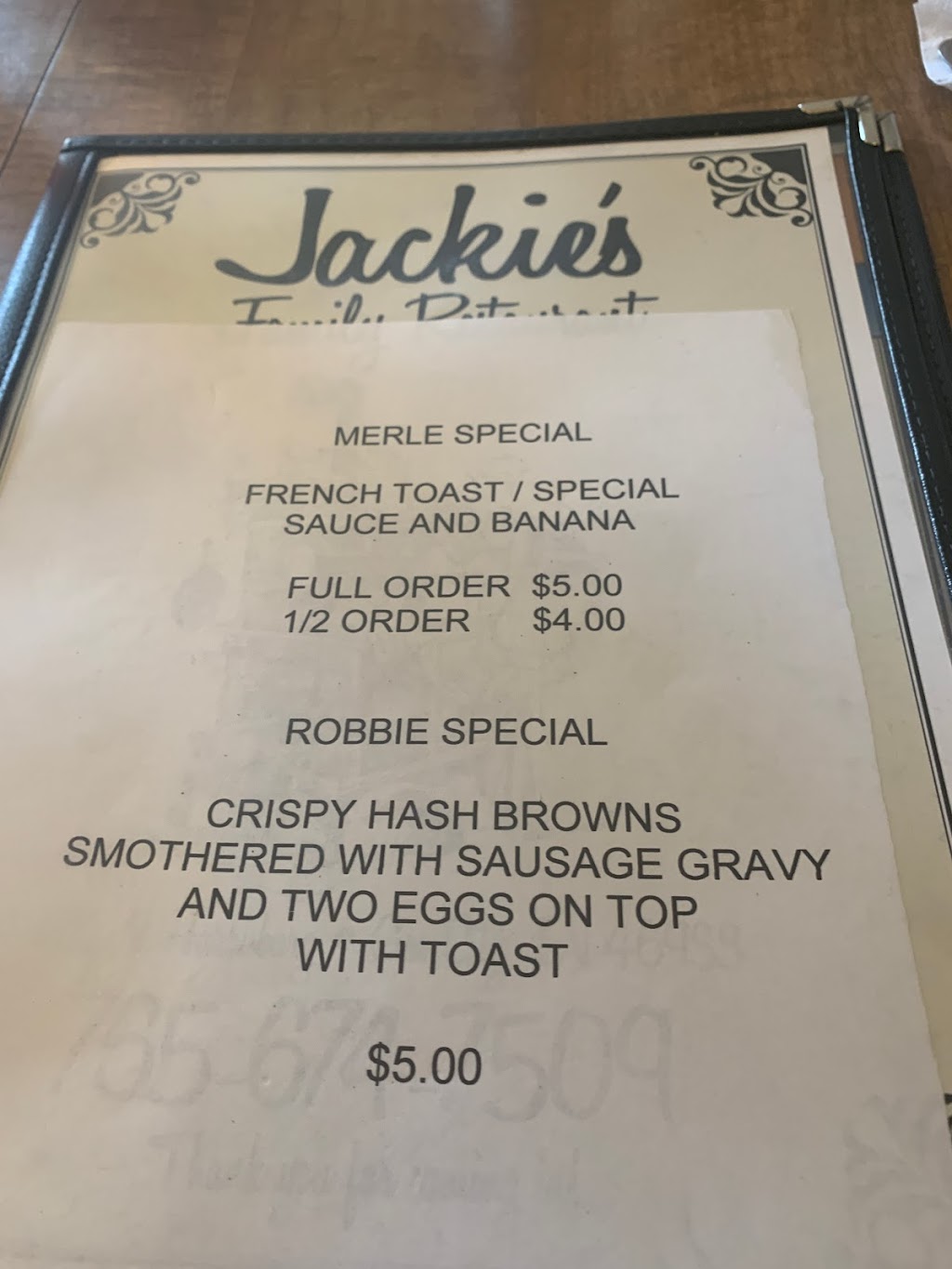 Jackies Family Restaurant | 105 N Harrisburg Ave, Gas City, IN 46933, USA | Phone: (765) 674-7509