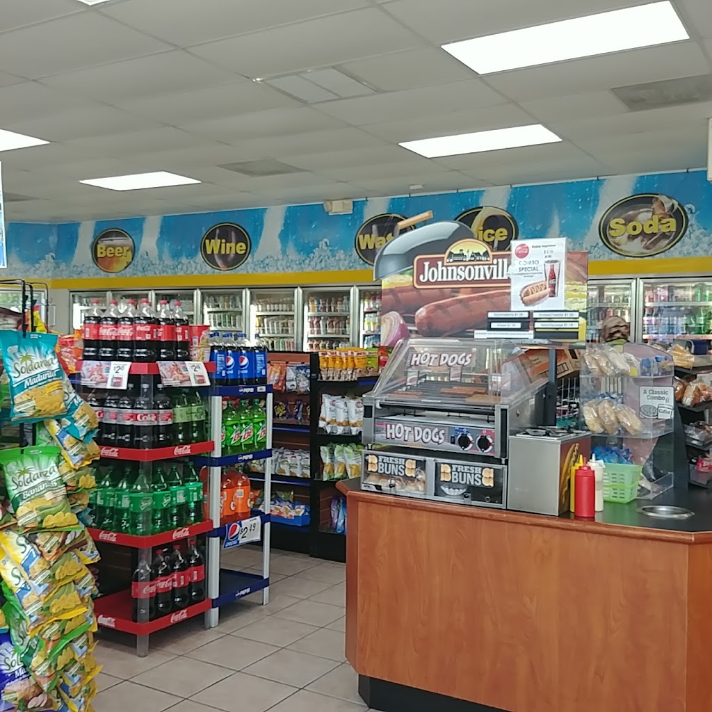 Chevron | 8881 Pembroke Rd, Pembroke Pines, FL 33025, USA | Phone: (954) 447-1311