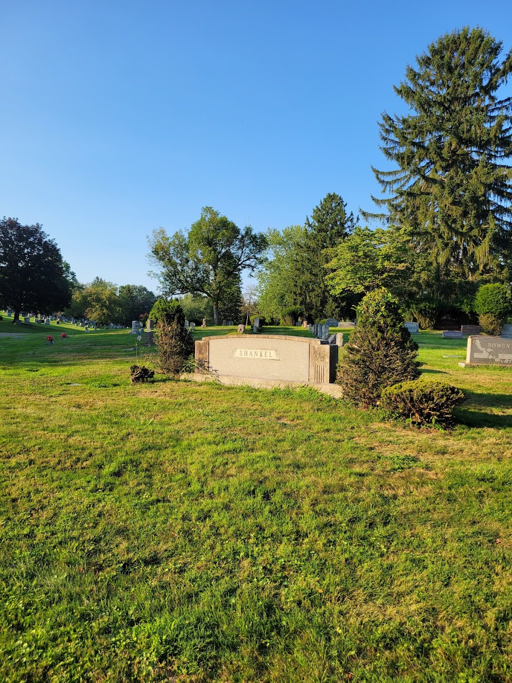 North Lawn Cemetery/Mausoleum | 4927 Cleveland Ave NW, Canton, OH 44709, USA | Phone: (330) 494-0641