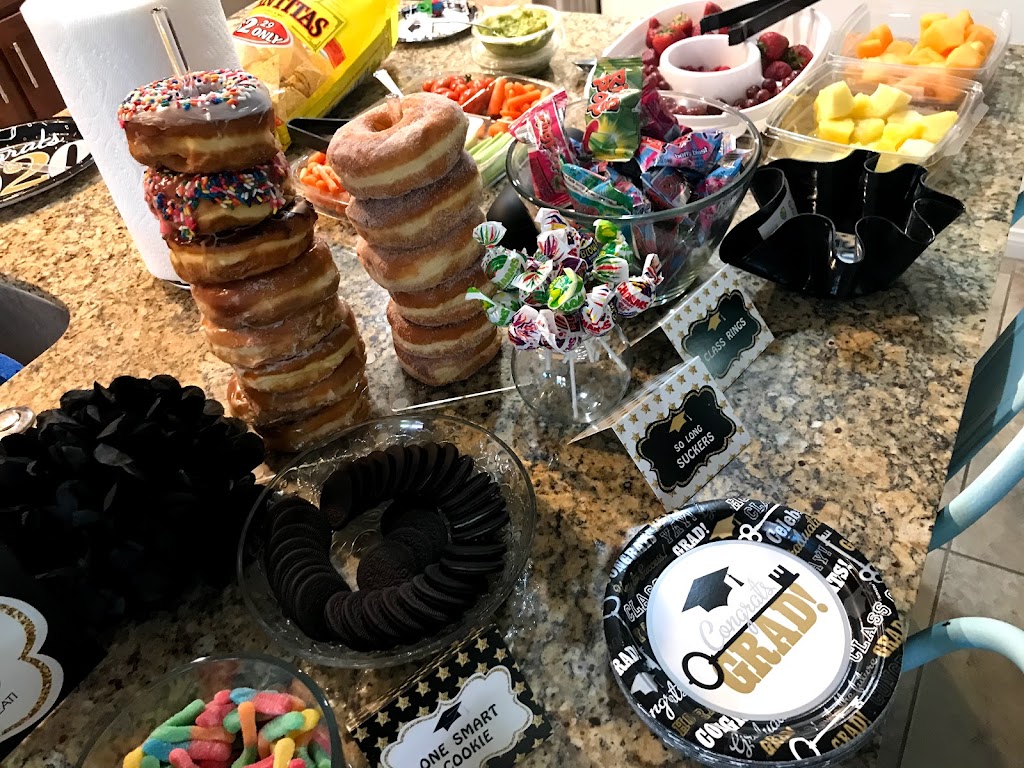 Dees Donuts | 6401 N Durango Dr #150, Las Vegas, NV 89149, USA | Phone: (702) 658-7657