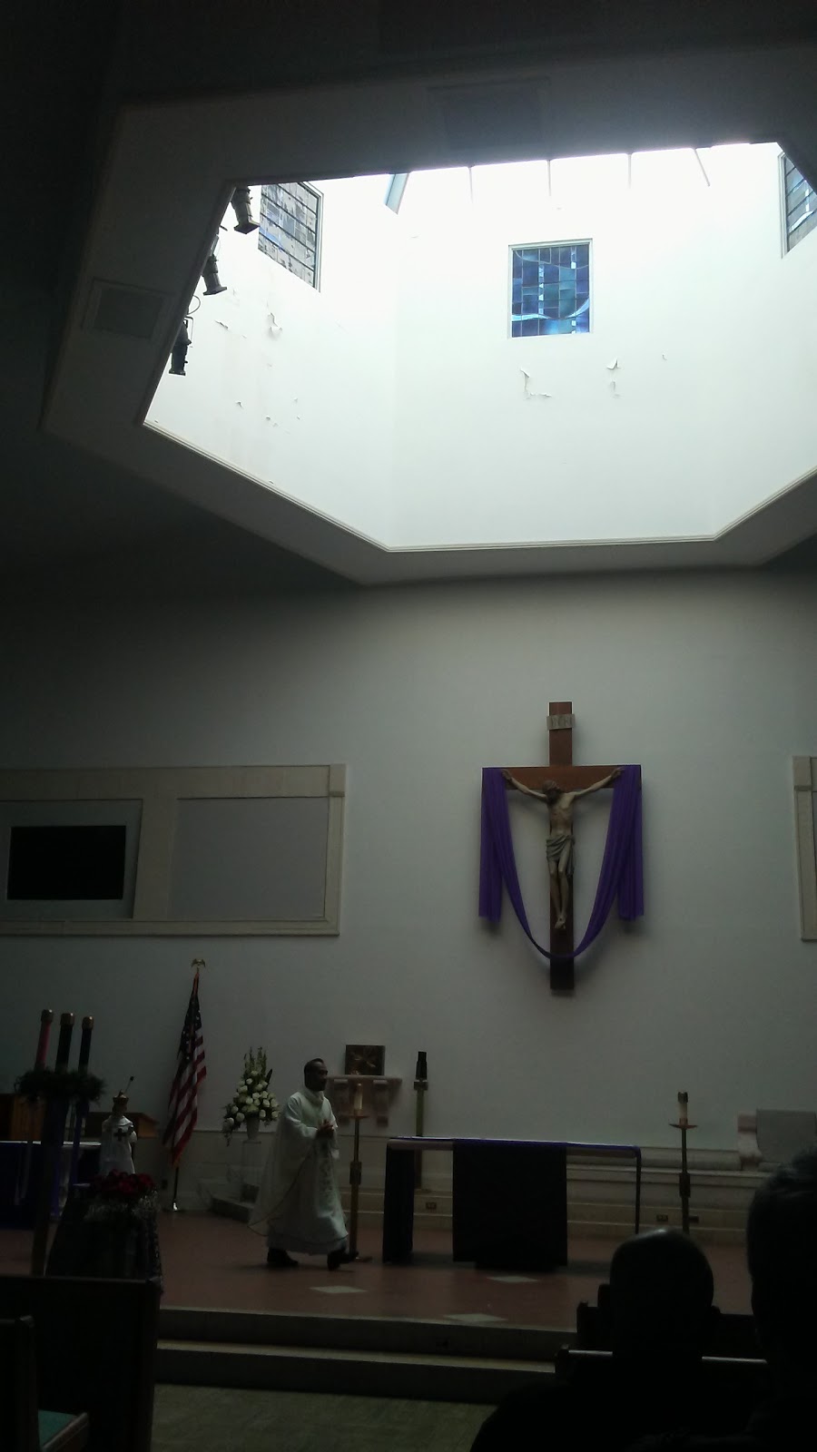 Holy Rosary St. Richard Catholic Church | 7500 SW 152nd St, Palmetto Bay, FL 33157, USA | Phone: (305) 233-8711