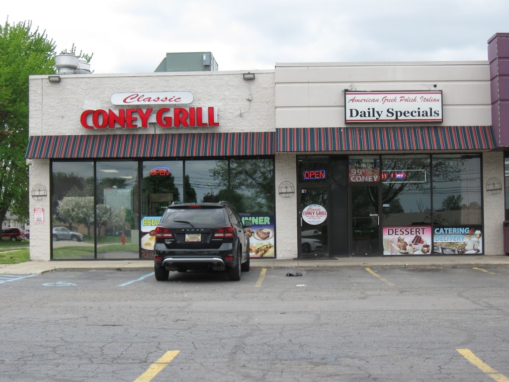 Classic Coney Grill | 24041 Dequindre Rd, Hazel Park, MI 48030, USA | Phone: (248) 584-2220