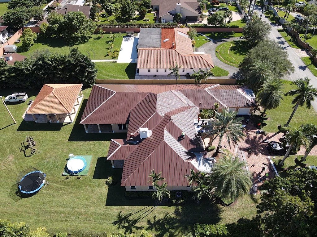 Istueta Roofing | 7501 NW 7th St, Miami, FL 33126, USA | Phone: (305) 614-6245