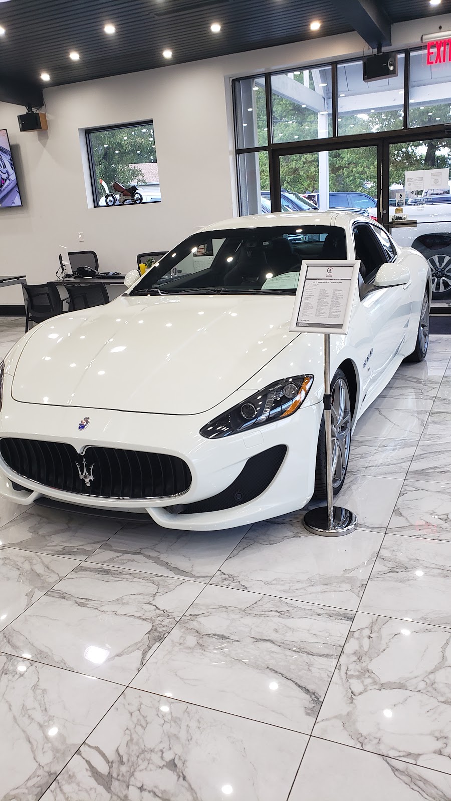 CAR REVOLUTION | 885 US-1, Avenel, NJ 07001, USA | Phone: (732) 527-0477