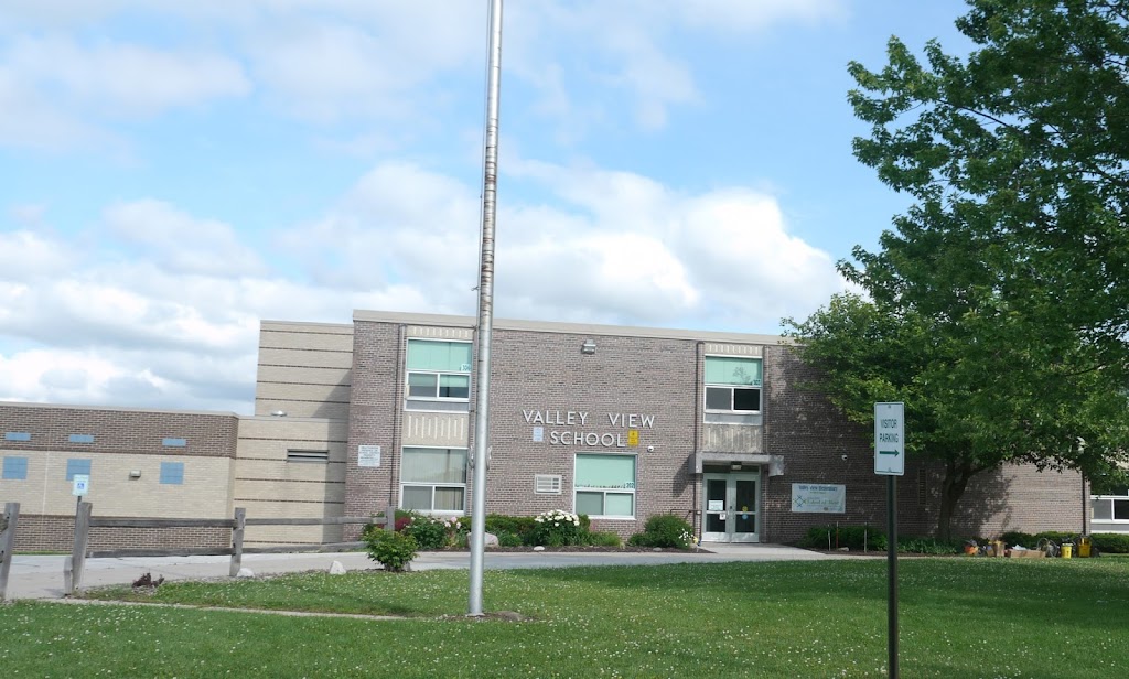 Valley View Elementary School | W180N8130 Town Hall Rd, Menomonee Falls, WI 53051, USA | Phone: (262) 250-2620