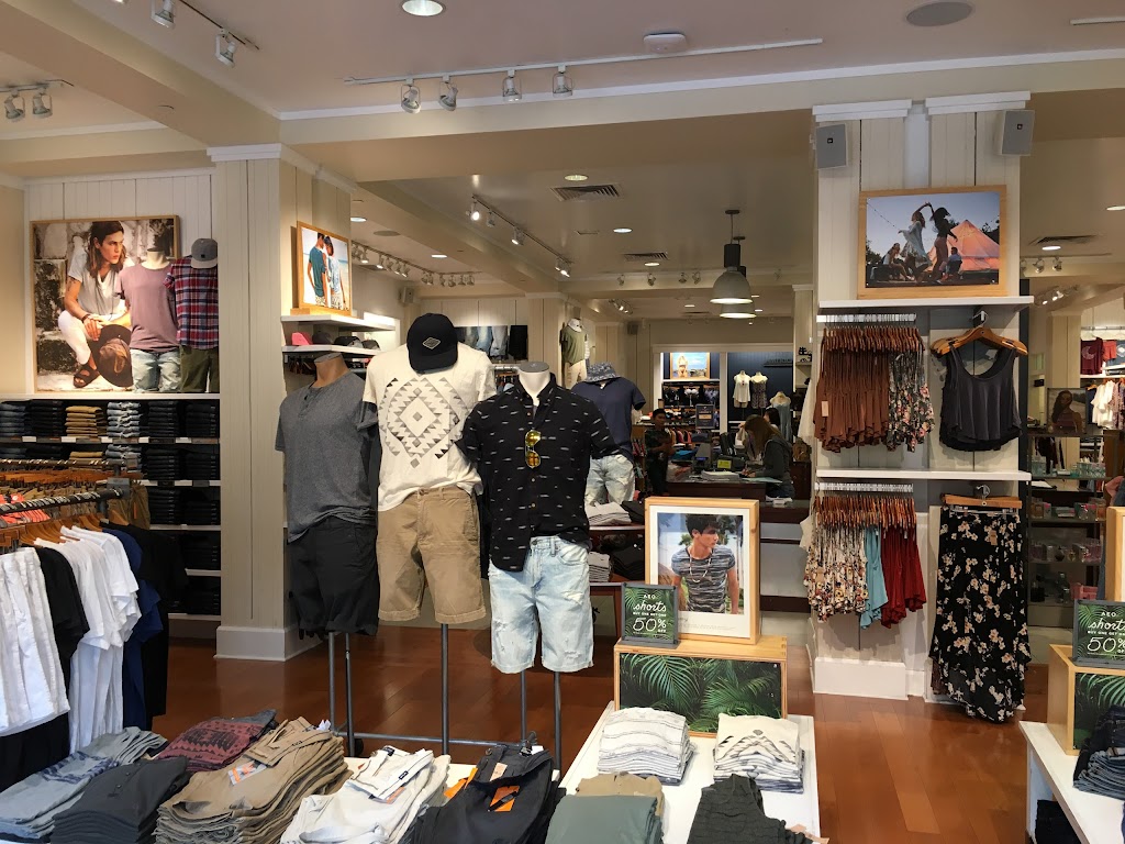 American Eagle Store | 448 Hillsdale S.C, San Mateo, CA 94403, USA | Phone: (650) 638-2548