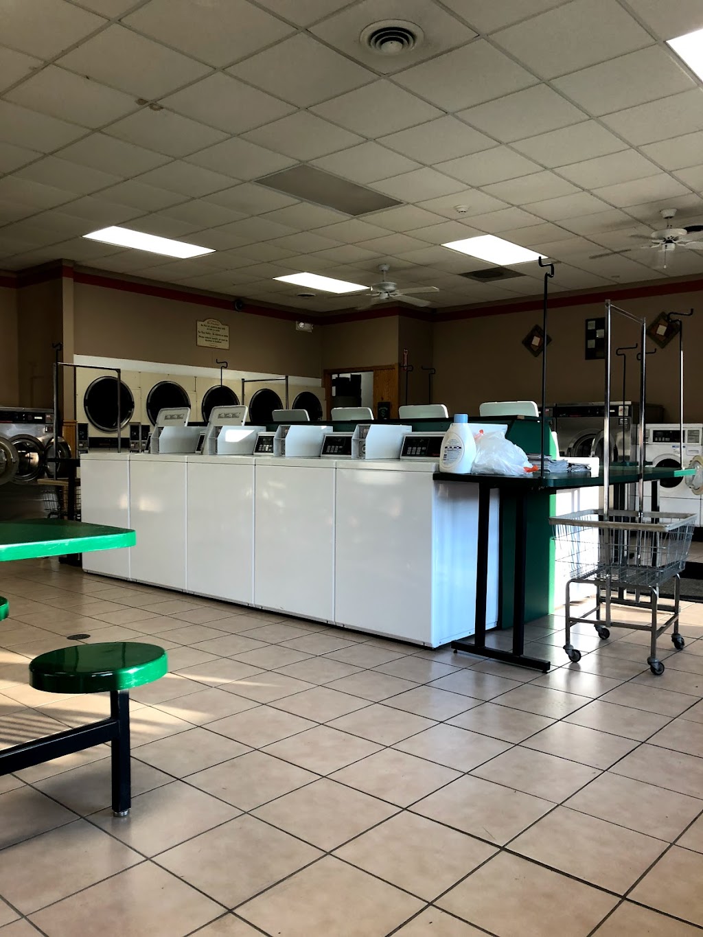 Prospect Square Laundromat | 121 Prospect St # 6, Attica, NY 14011, USA | Phone: (585) 201-4392