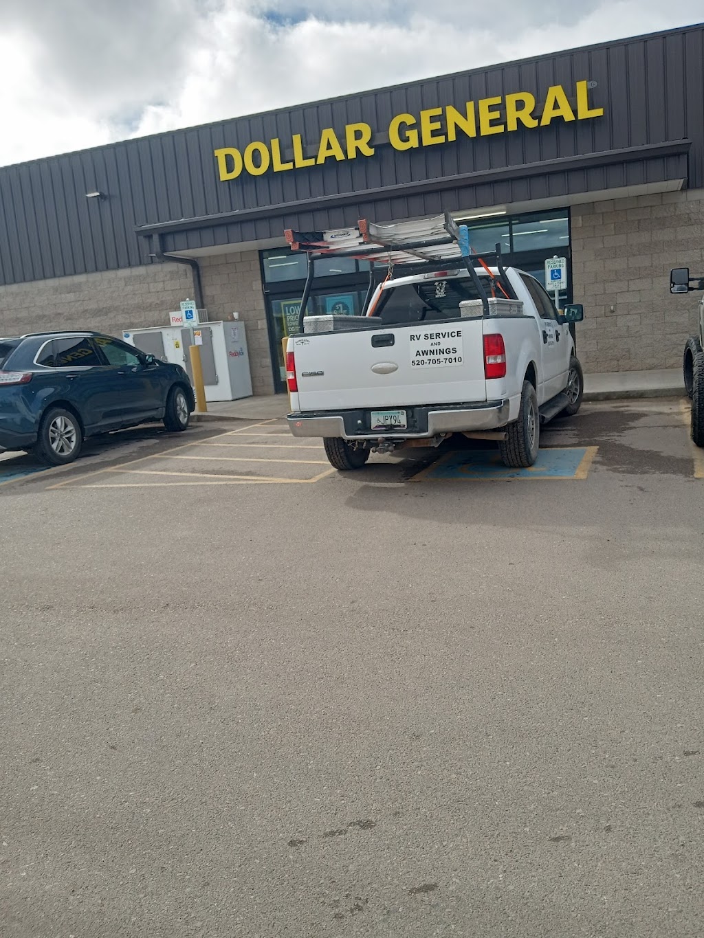 Dollar General | 9275 W Battaglia Dr, Arizona City, AZ 85123, USA | Phone: (520) 600-3780