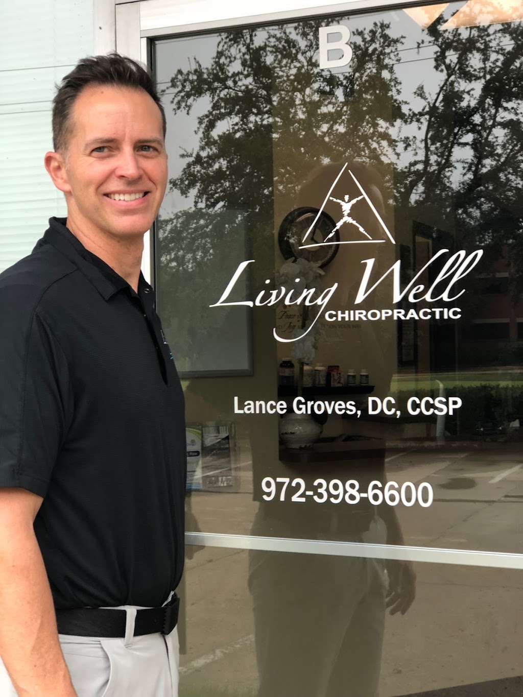 Living Well Chiropractic of Plano | 2120 W Spring Creek Pkwy ste b, Plano, TX 75023, USA | Phone: (972) 398-6600