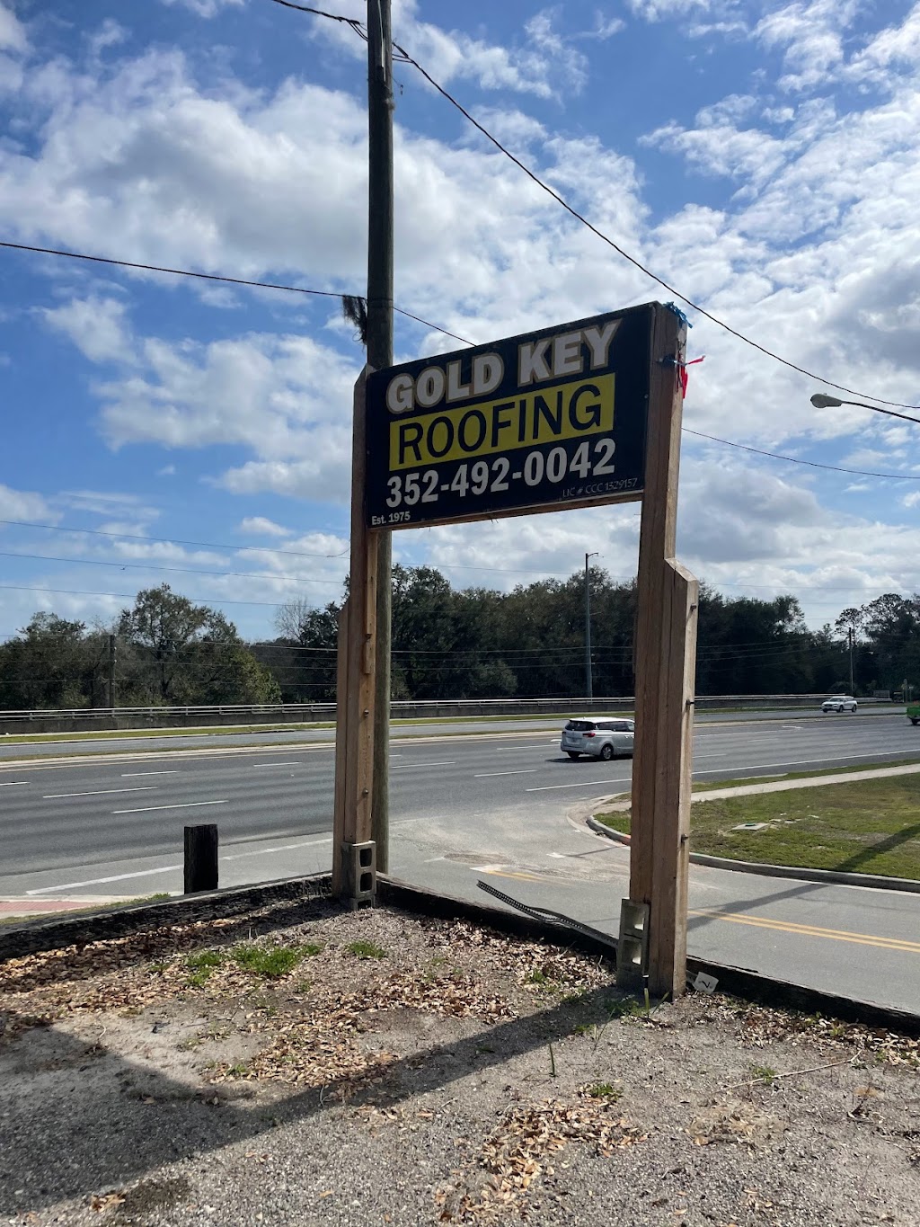 Gold Key Roofing | 302 E Fountain St, Fruitland Park, FL 34731, USA | Phone: (352) 492-0042