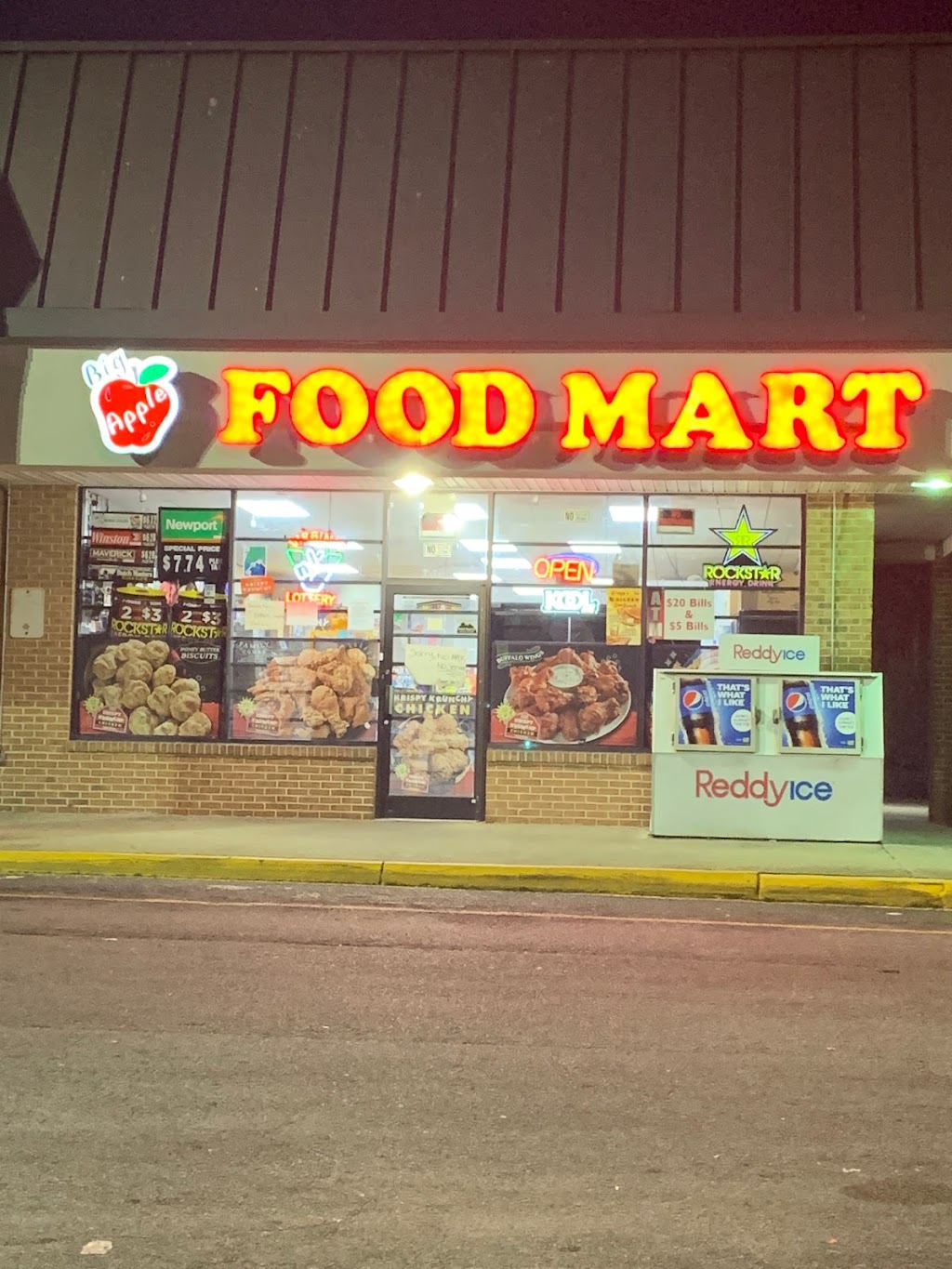 Big Apple Food Mart | Towne Point Square, 3921 Twin Pines Rd, Portsmouth, VA 23703, USA | Phone: (757) 337-0811